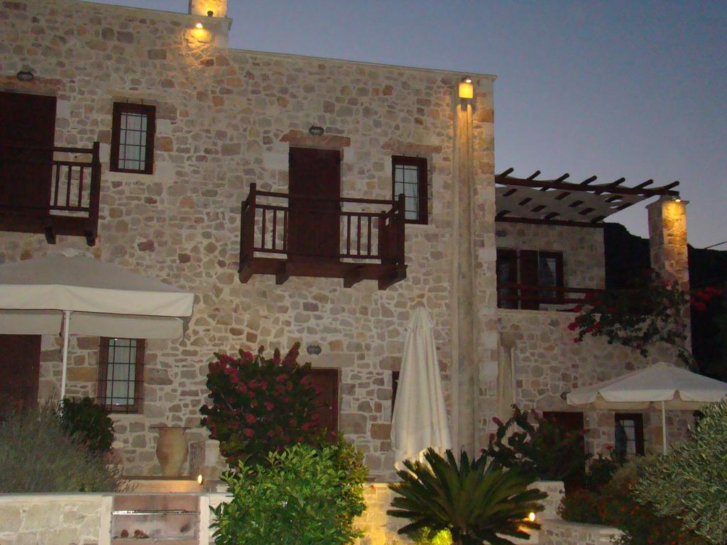 קסרוקמפוס Lithos Traditional Guest Houses מראה חיצוני תמונה