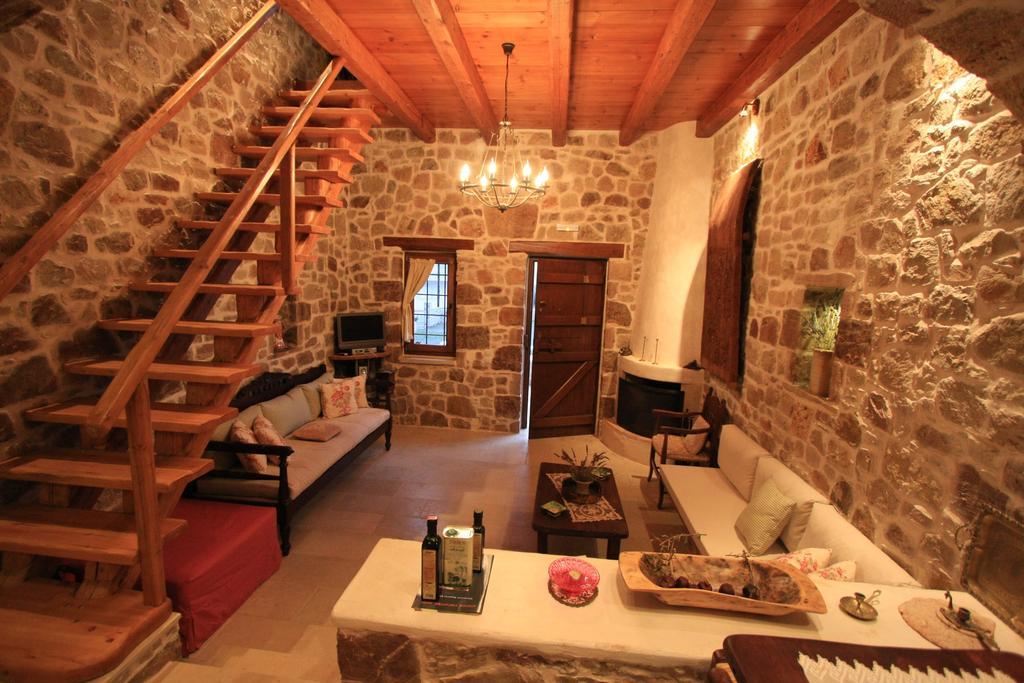 קסרוקמפוס Lithos Traditional Guest Houses חדר תמונה