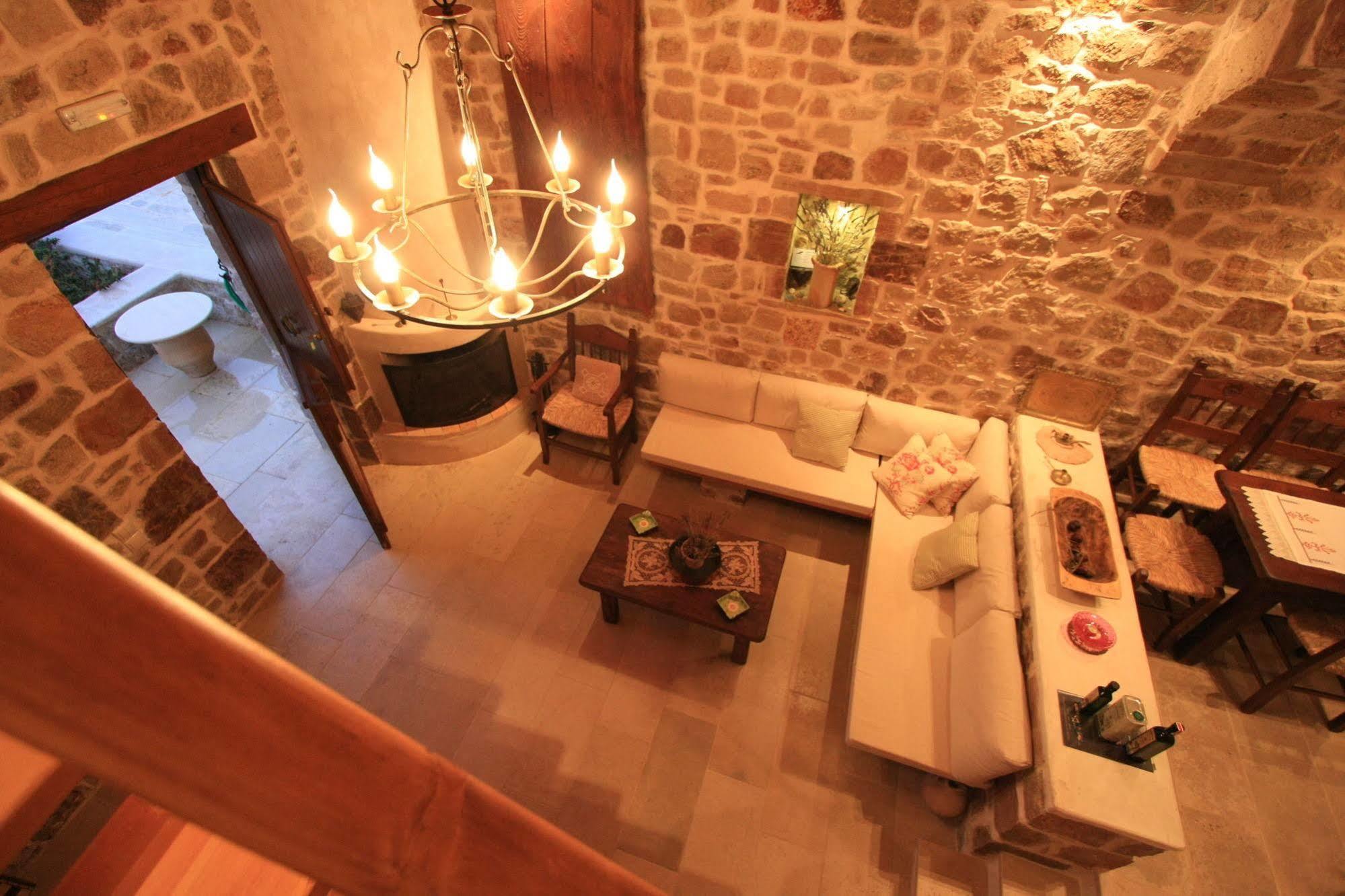 קסרוקמפוס Lithos Traditional Guest Houses מראה חיצוני תמונה