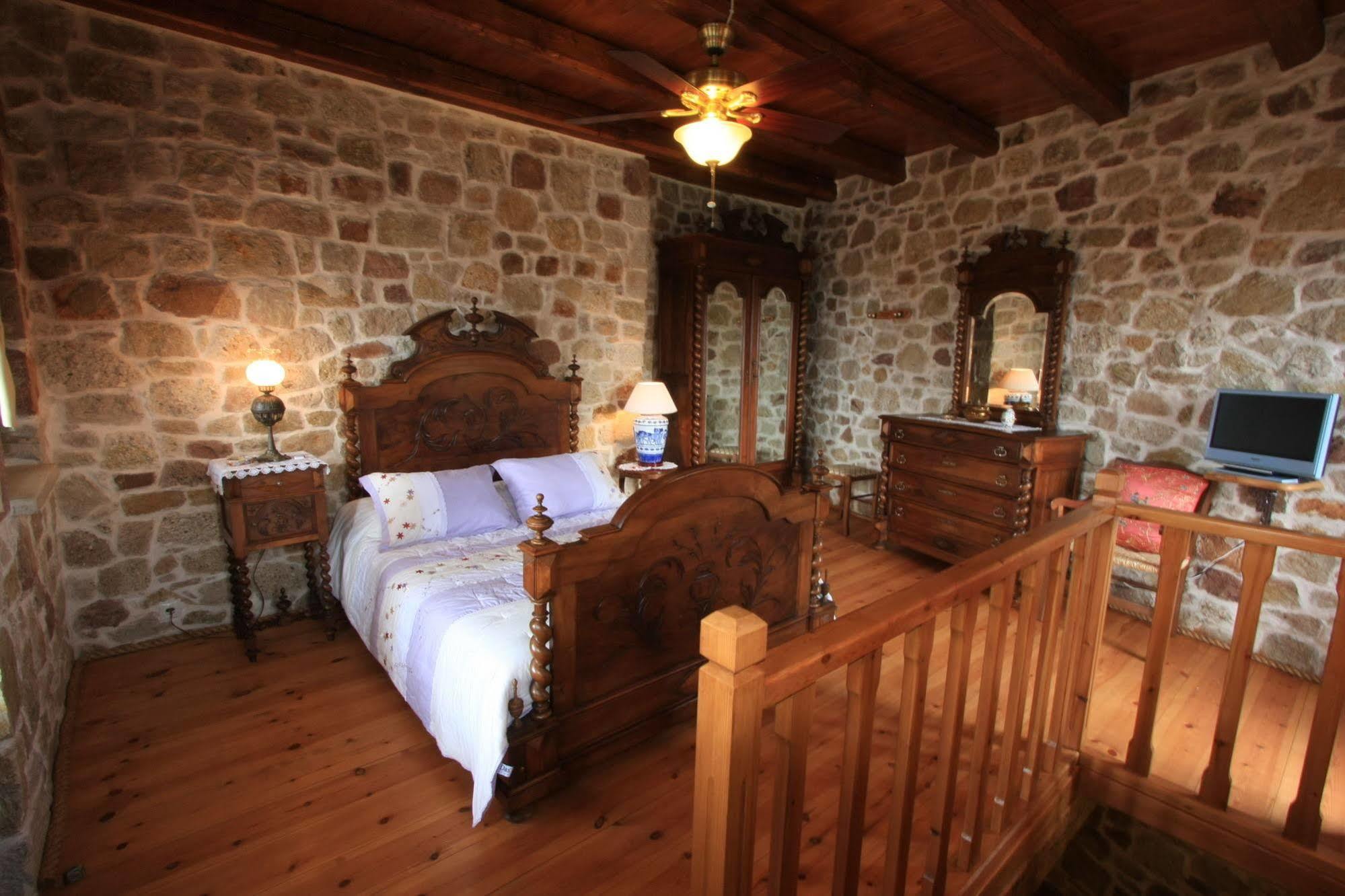 קסרוקמפוס Lithos Traditional Guest Houses מראה חיצוני תמונה