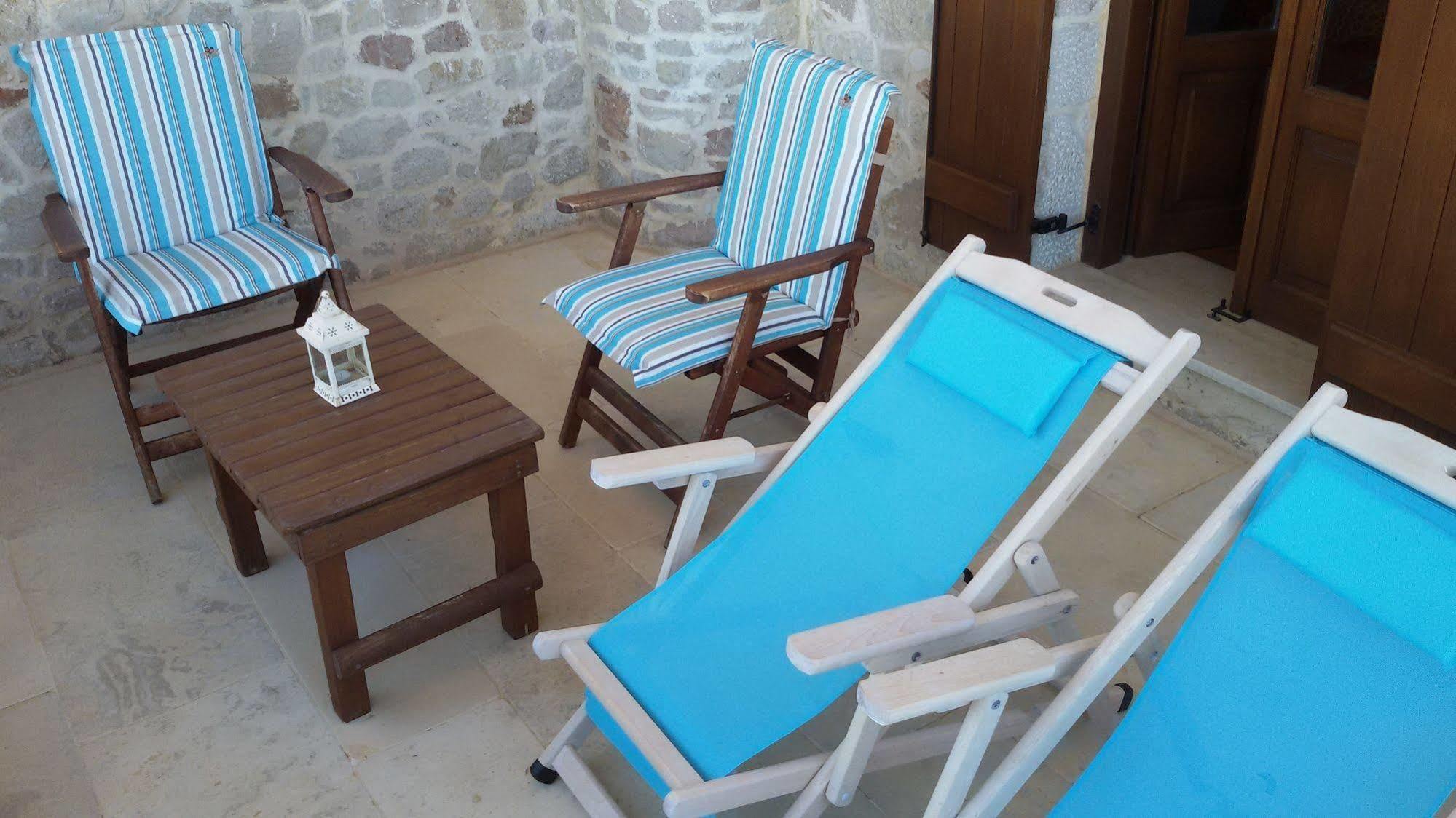 קסרוקמפוס Lithos Traditional Guest Houses מראה חיצוני תמונה